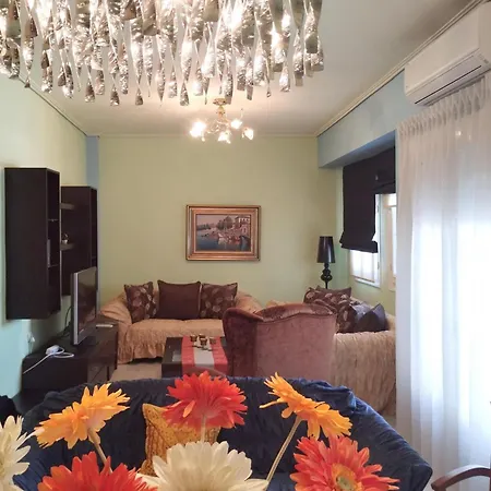 Daire Joanna House In Golos