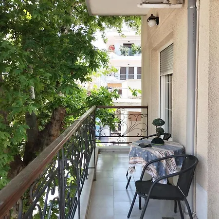Apartment Joanna House In *